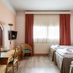 Hotel Hiisi Seaport