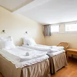 Hiisi Seaport Hotel 3*