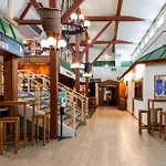 Hiisi Seaport Hotel