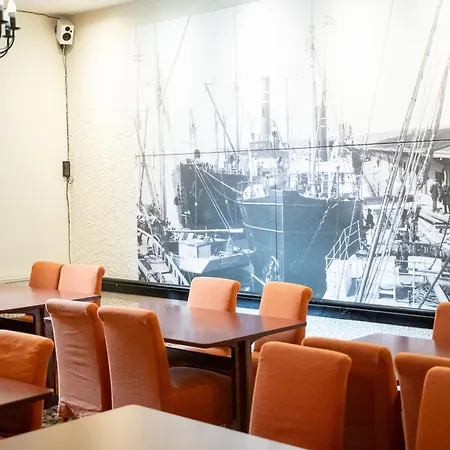 Hiisi Seaport Hotel Turku