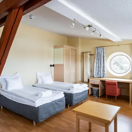 Hiisi Seaport Hotel