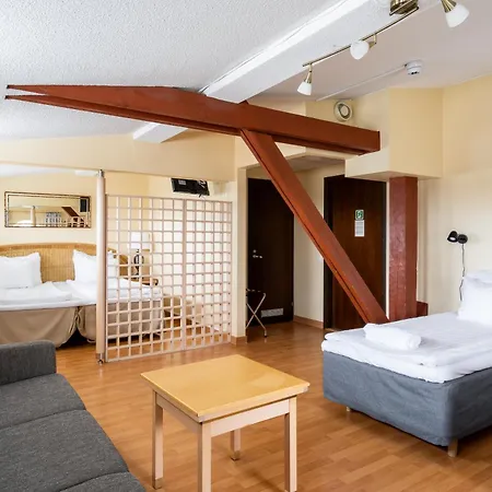Hotel Hiisi Seaport