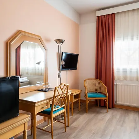 Hiisi Seaport Hotel Turku