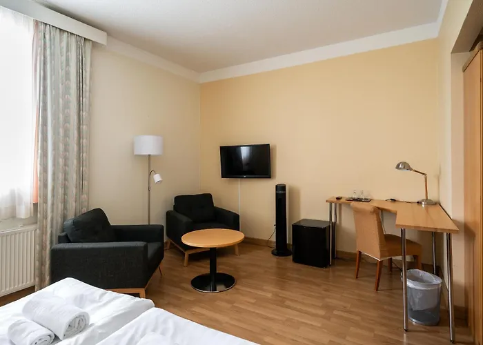 Hiisi Seaport Hotel 3*