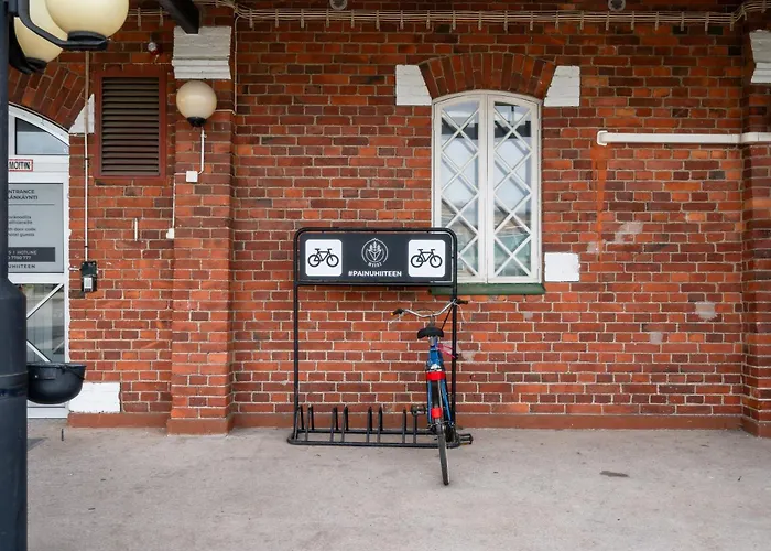 Hiisi Seaport Hotel 3*