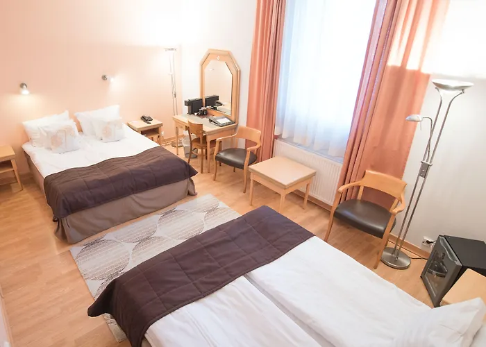 Hiisi Seaport Hotel 3*